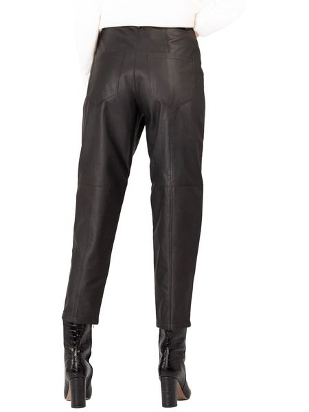 Черные кожаные брюки с высокой талией