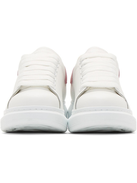 Белые кроссовки с розовым задником на массивной подошве (Кроссовки) Alexander McQueen 234 фото-2