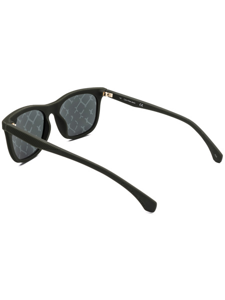Солнцезащитные очки в темной оправе CKJ818S 310 Calvin Klein Jeans 750779118177 фото-4
